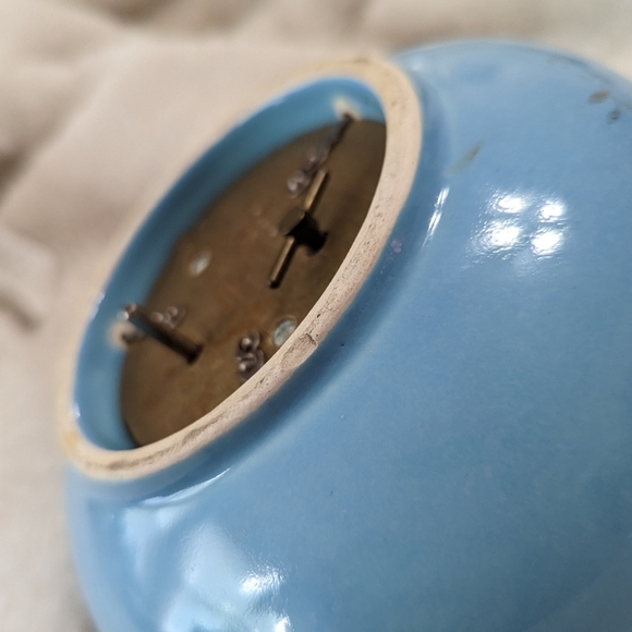 🎶🎶VTG 40's Porcelain Blue W Gold Floral Design "Tea For 2" Musical Teapot🎶🎶 - Picture 12 of 12